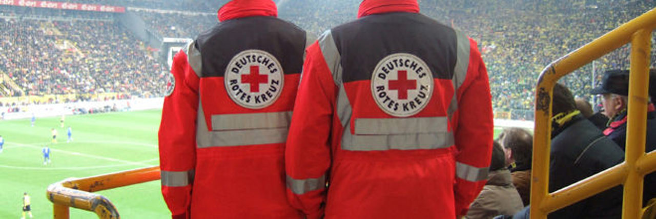 Rettungssanitäter Großveranstaltung Einsatzstelle, Rettungssanitäter, Stadion, Fußballspiel, WM 2006